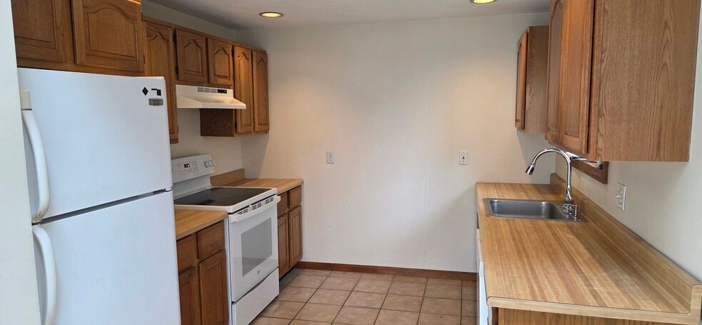 More Photos Of 53 Park St, Arlington Multifamily For Sale