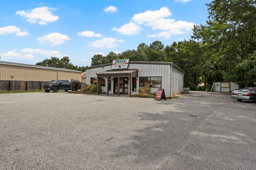 More Photos Of 118 Rainbow Lake Rd, Boiling Springs Auto Dealership For Sale