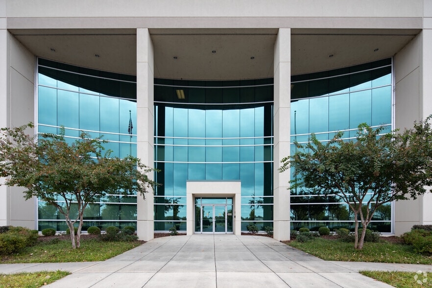 More Photos Of 345 Bob Heath Dr, Huntsville Office For Lease