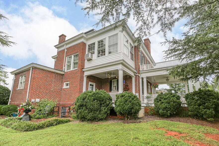 More Photos Of 590 N Madison Rd, Orange Land For Sale