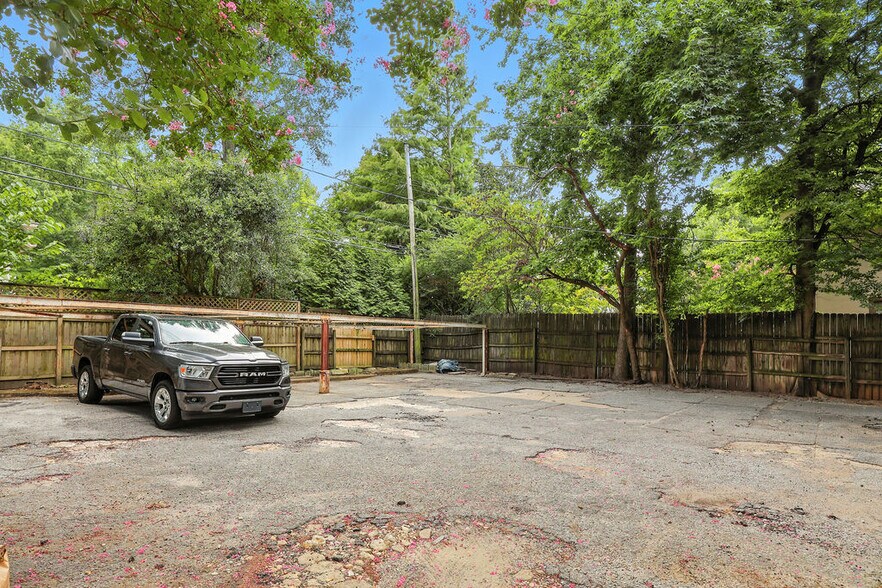 More Photos Of 1781 Peabody Ave, Memphis Apartments For Sale