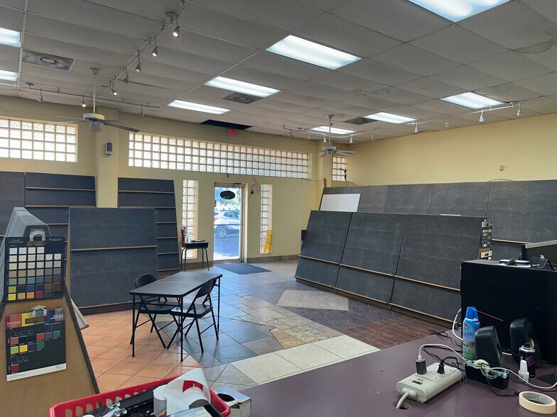 More Photos Of 3911 W University Dr, Edinburg Flex For Sale