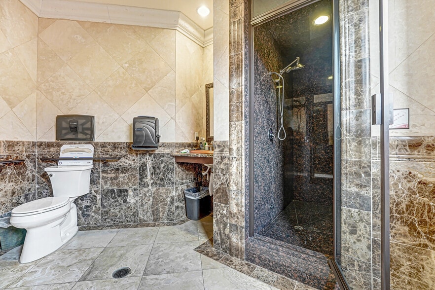 More Photos Of 28047 Dorothy Dr, Agoura Hills Office For Sale