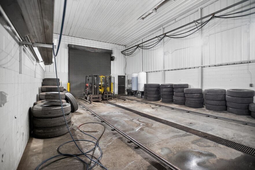 More Photos Of 908 Eastern Star Road Ext, Kingsport Distribution For Lease
