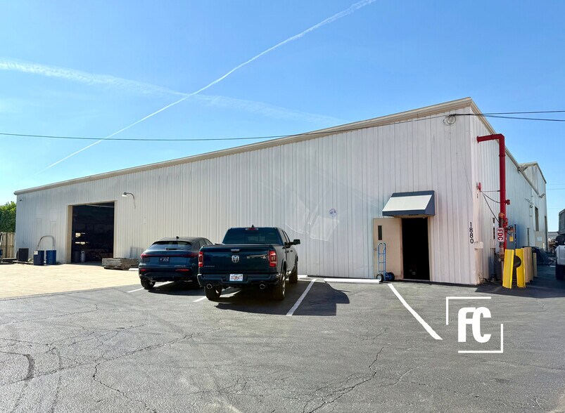 Primary Photo Of 1880 SE Federal Hwy, Stuart Warehouse For Lease