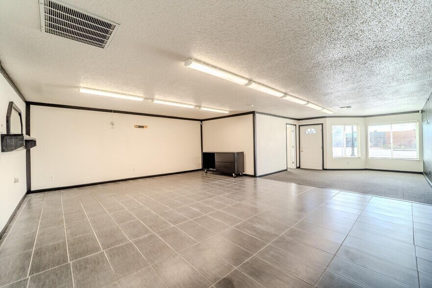 More Photos Of 1835 N Beale Rd, Marysville Office For Sale