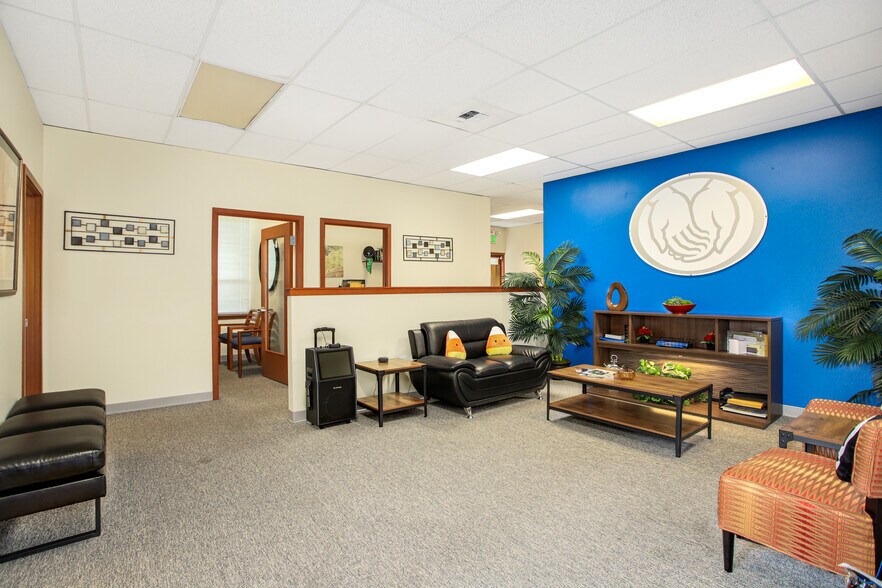 More Photos Of , Spanaway Office For Sale