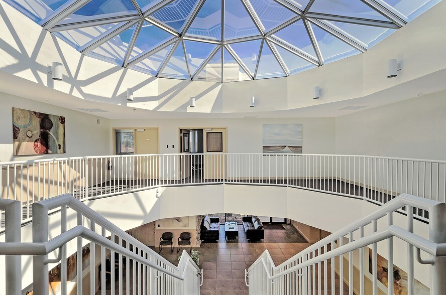 More Photos Of 1620 Medical Ln, Fort Myers Medical For Lease
