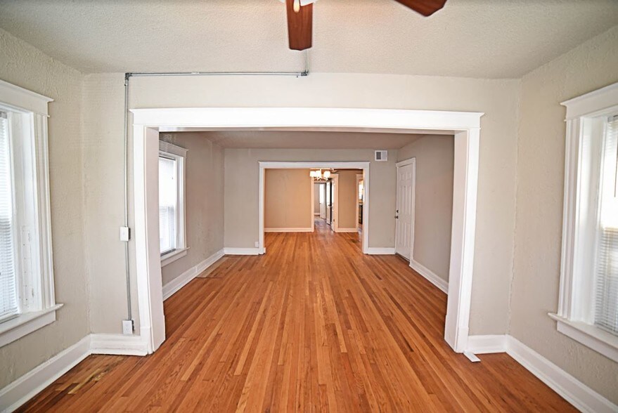 More Photos Of 4025-4027 Harrison St, Kansas City Apartments For Sale