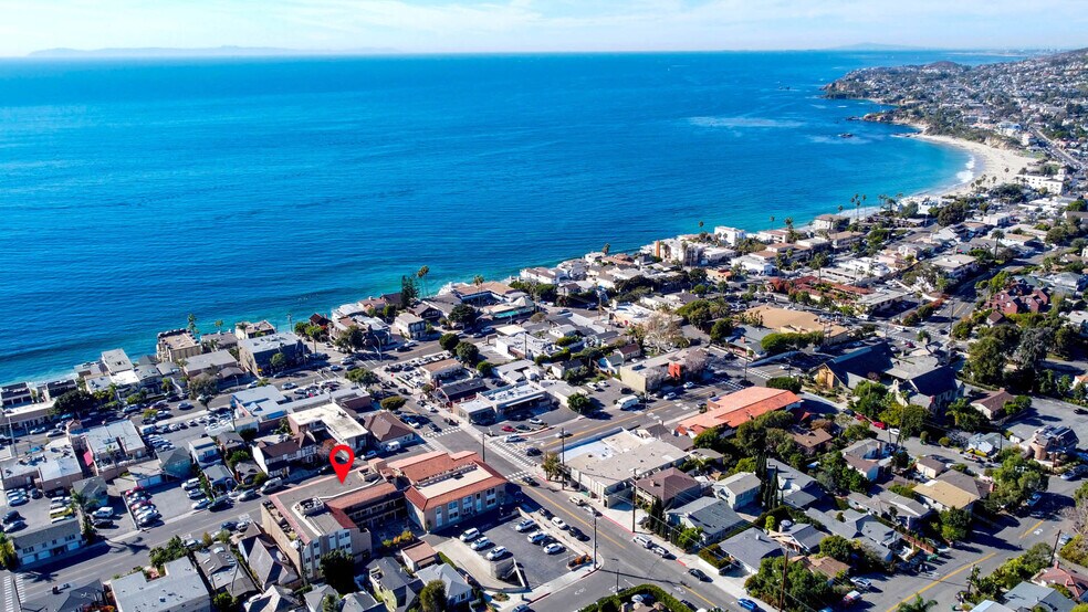 More Photos Of 900-944 Glenneyre St, Laguna Beach Office Residential For Lease