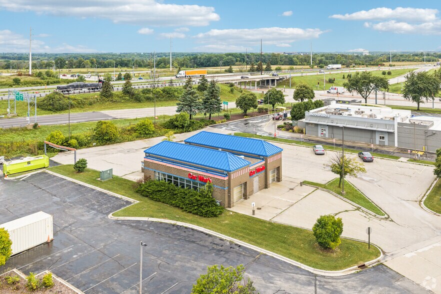 More Photos Of 3632 S Taylor Dr, Sheboygan Carwash For Sale