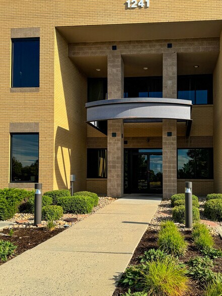 More Photos Of 1241 W Mineral Ave, Littleton Medical For Lease