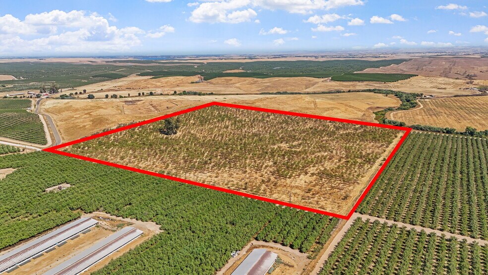 More Photos Of 99999 Los Cerritos rd, Snelling Land For Sale