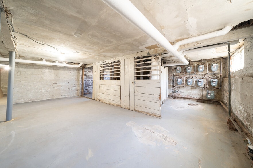 More Photos Of 48 8th Ave, Passaic Apartments For Sale