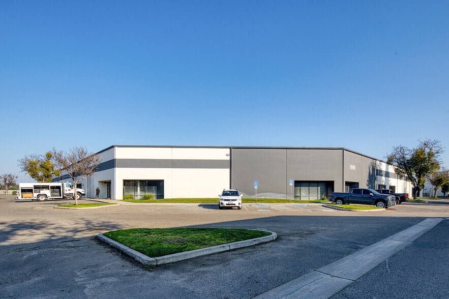 More Photos Of , Ceres Industrial For Sale