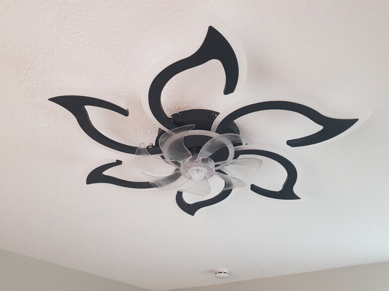 More Photos Of 311 58th Ave E, Bradenton Apartments For Sale