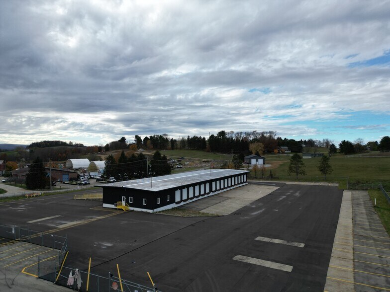 More Photos Of 1428 US-119, Mount Pleasant Truck Terminal For Sale