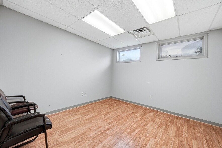 More Photos Of 329 Wesley St, Johnson City Medical For Sale