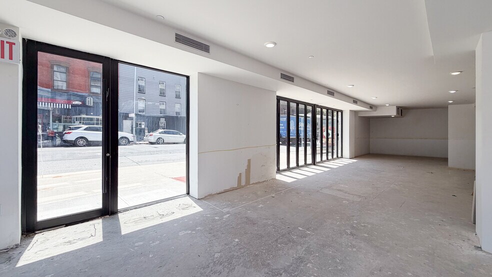More Photos Of 658 Washington Ave, Brooklyn Apartments For Sale