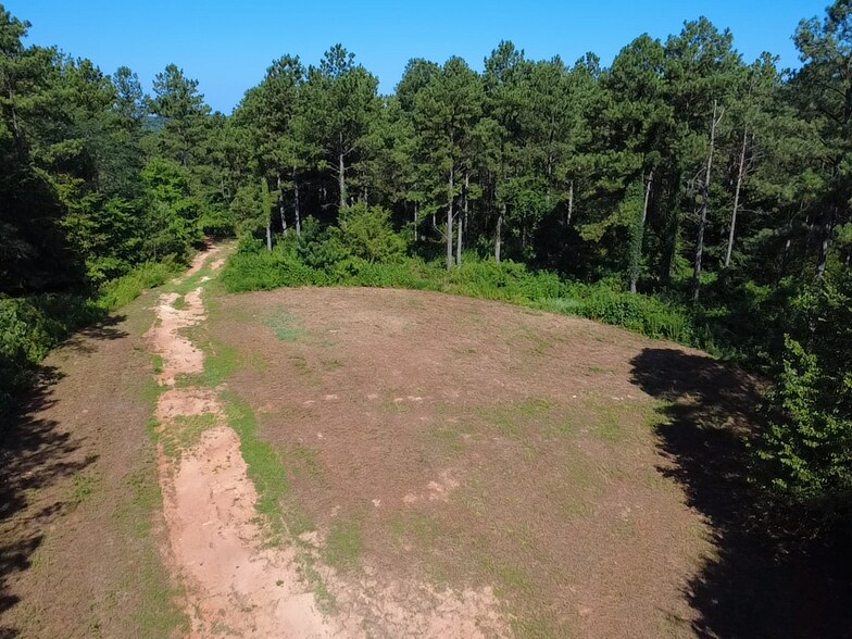 More Photos Of Hwy 184, Due West Land For Sale