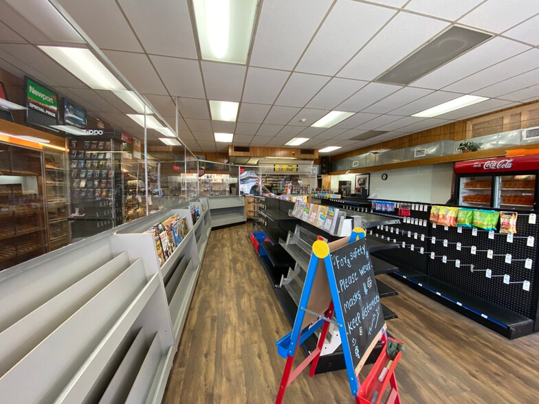 More Photos Of 64 Bank St, New Milford Storefront Retail Office For Lease