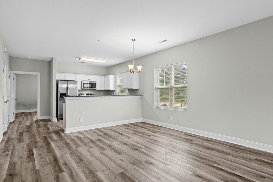 More Photos Of 340 Kiskadee Loop, Conway Multifamily For Sale