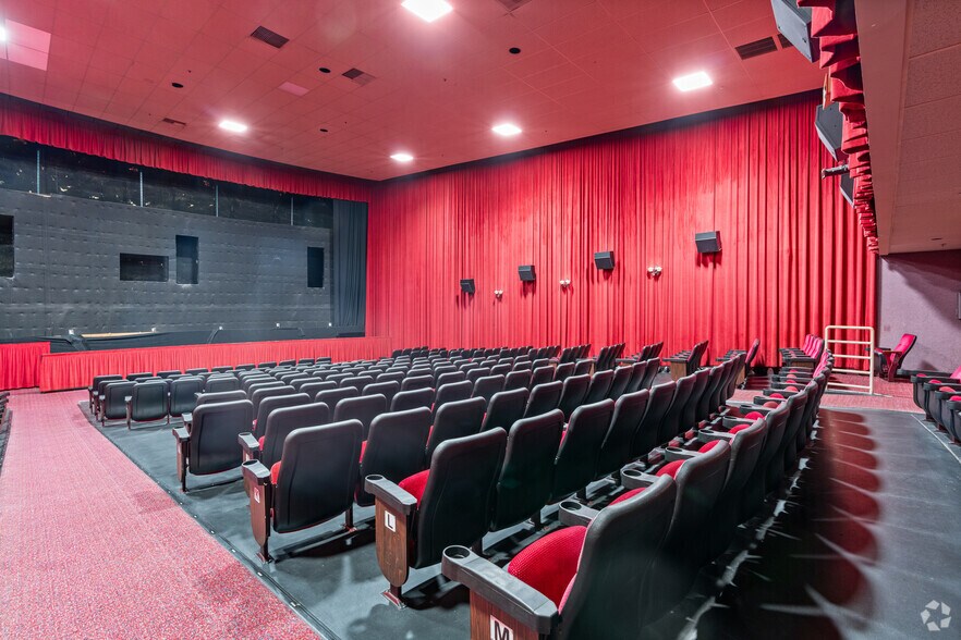 More Photos Of 1521 S Bradley Rd, Santa Maria Movie Theatre For Sale