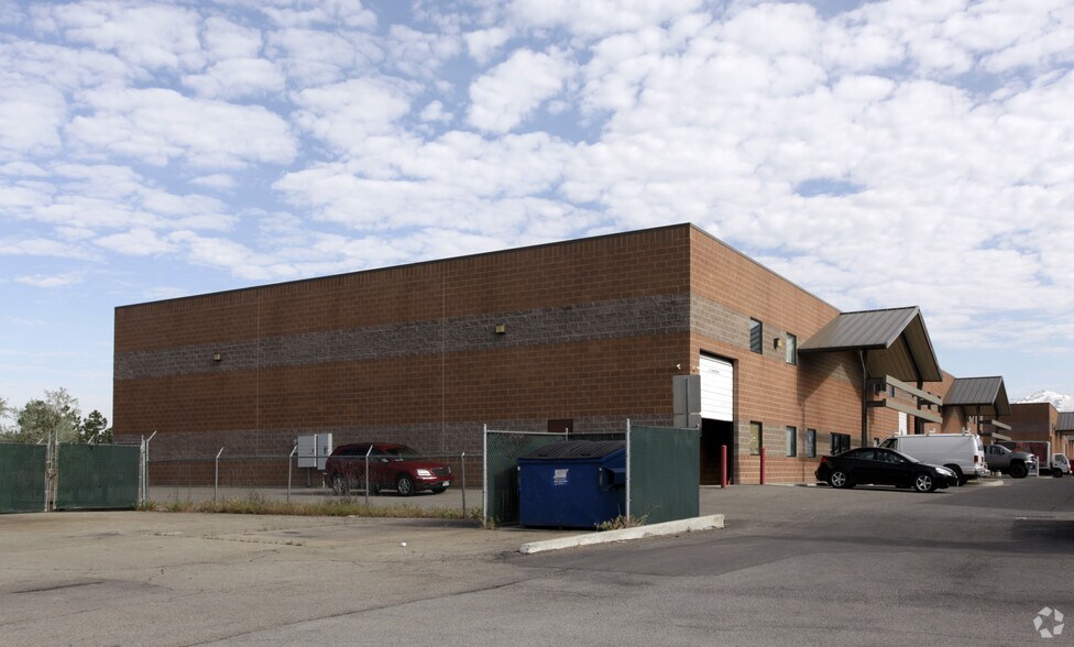 More Photos Of 1054-1084 S 1680 W, Orem Warehouse For Lease