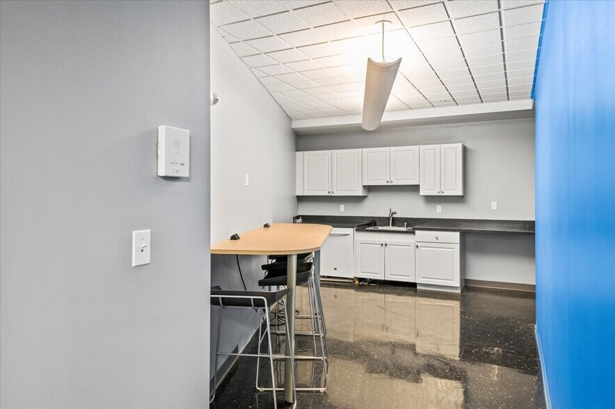 More Photos Of 262-268 Broadway, Saratoga Springs Office Residential For Sale