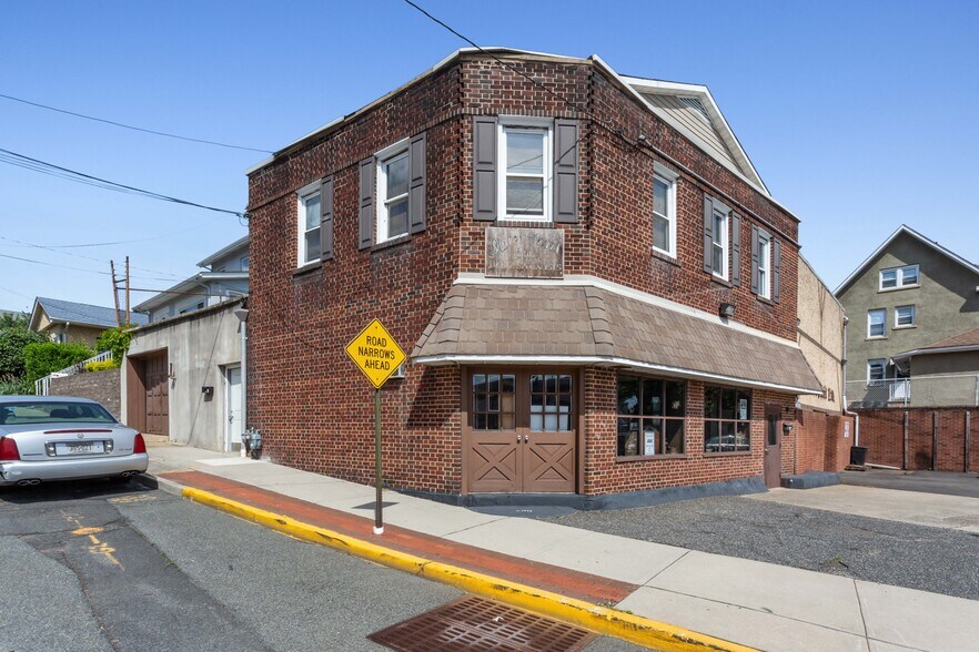 More Photos Of 307 Paterson Ave, East Rutherford Auto Repair For Sale