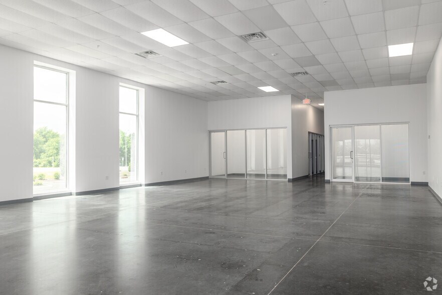 More Photos Of 500 Halls Mill Rd, Freehold Distribution For Lease