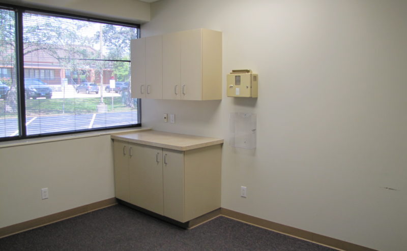 More Photos Of 2110 Fox Dr, Champaign Office For Sale