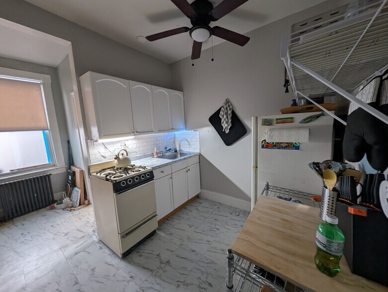 More Photos Of 2507 N Charles St, Baltimore Apartments For Sale