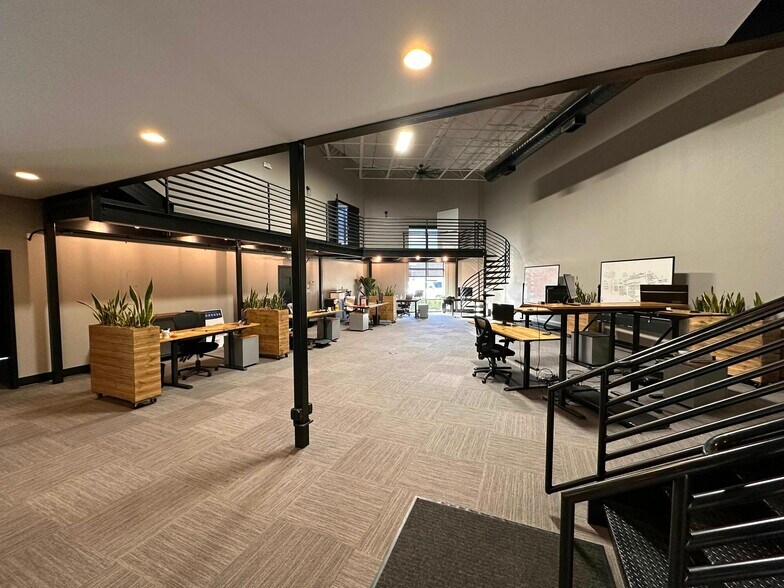 More Photos Of 9114 Technology Ln, Fishers Loft Creative Space For Sale