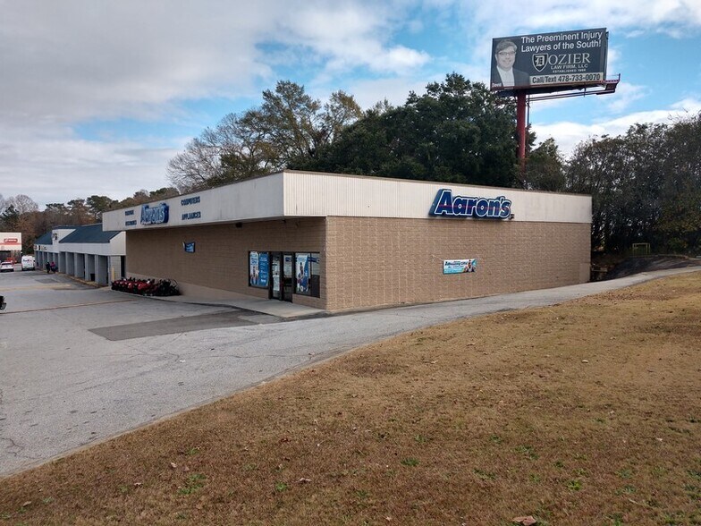 More Photos Of 1900 Veterans Blvd, Dublin Unknown For Lease