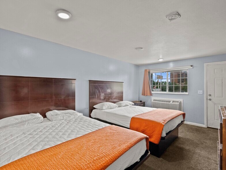 More Photos Of 234 24th St, Ogden Hotel For Sale