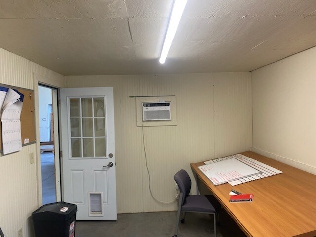 More Photos Of 1190-1200 Lander Ave, Turlock Warehouse For Lease