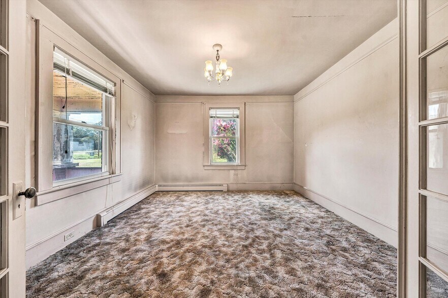 More Photos Of 5422 Franklin Rd SW, Roanoke Office For Sale