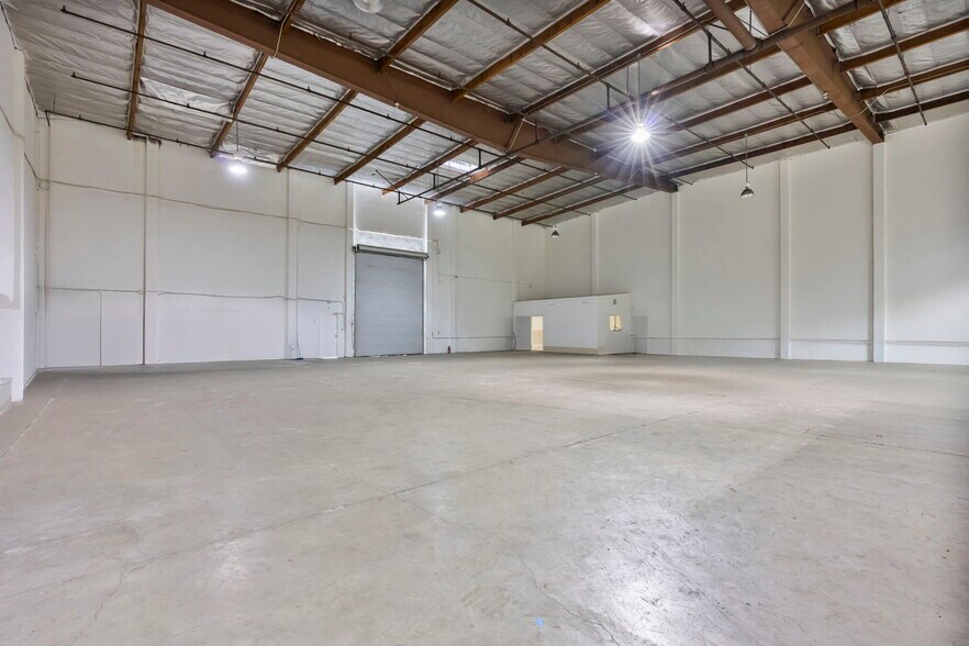 More Photos Of 3106 E Garvey Ave, West Covina Service For Sale