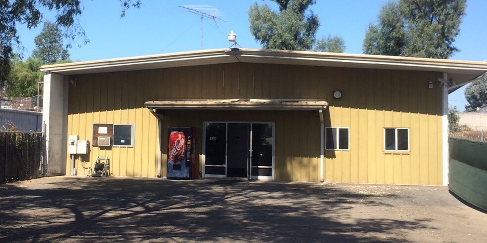 More Photos Of 135-215 Engel St, Escondido Warehouse For Lease