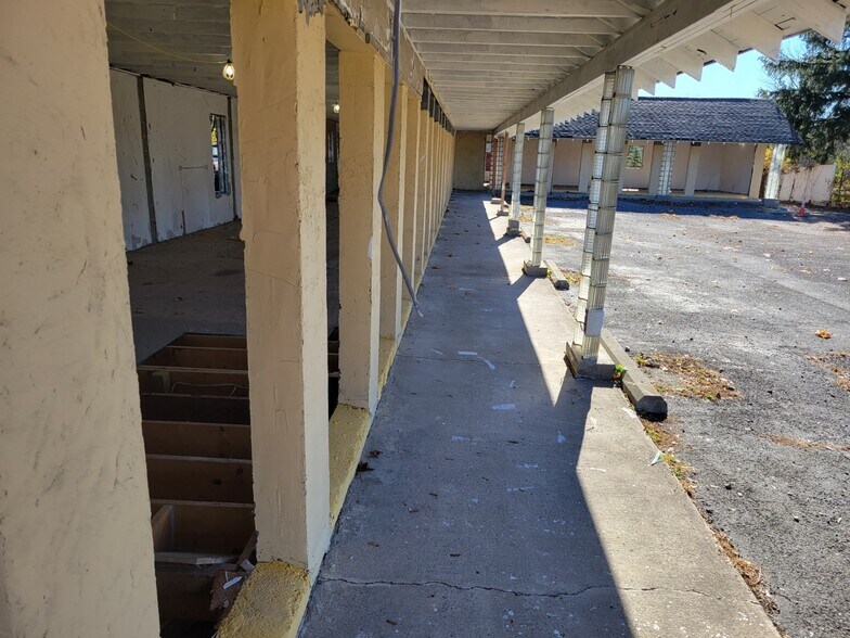 More Photos Of 984 Waterloo Geneva Rd, Waterloo Town Trailer Camper Park For Sale