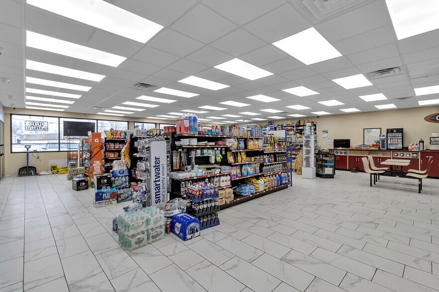 More Photos Of 1849 Abbott Rd, Lackawanna Convenience Store For Sale