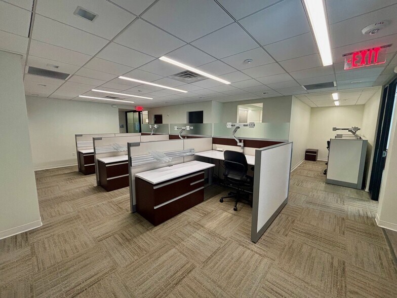 Primary Photo Of 841 E Hunting Park Ave, Philadelphia Medical For Lease