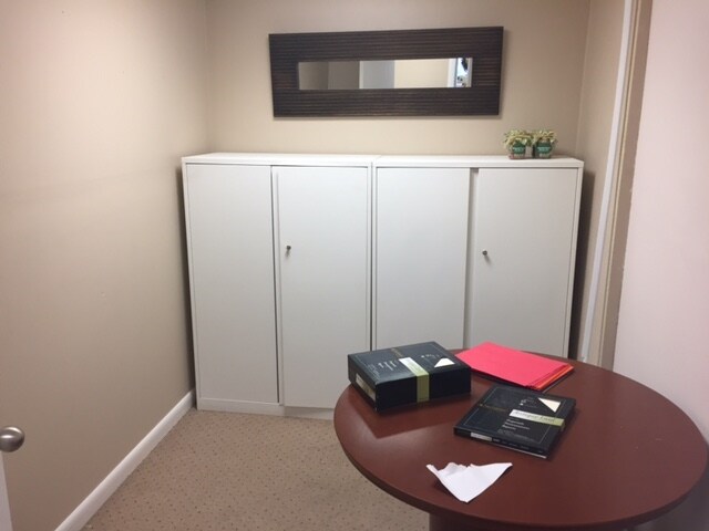More Photos Of 32 South St, Waltham Medical For Sale