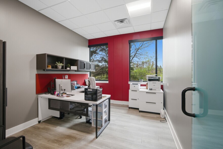 More Photos Of 795 Ela Rd, Lake Zurich Office For Lease