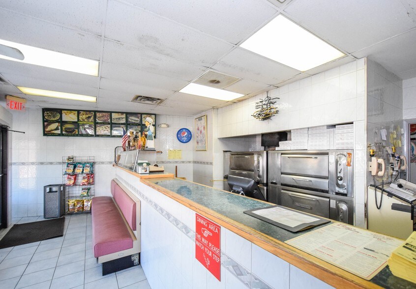 More Photos Of 136 New Jersey Ave, Absecon Restaurant For Sale