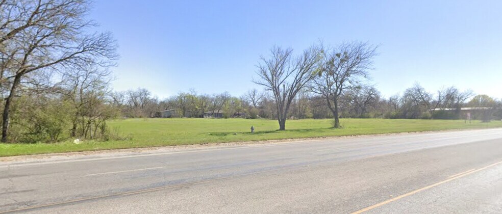 More Photos Of 1412 Henderson St, Cleburne Land For Sale