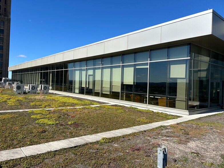 More Photos Of 835 W Hamilton St, Allentown Apartments For Lease