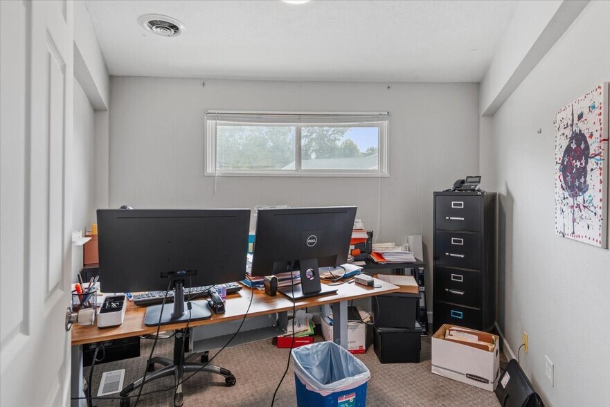 More Photos Of 2060 W Monroe St, Springfield Office For Sale