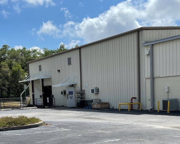 More Photos Of 5250 140th Ave N, Clearwater Manufacturing For Lease